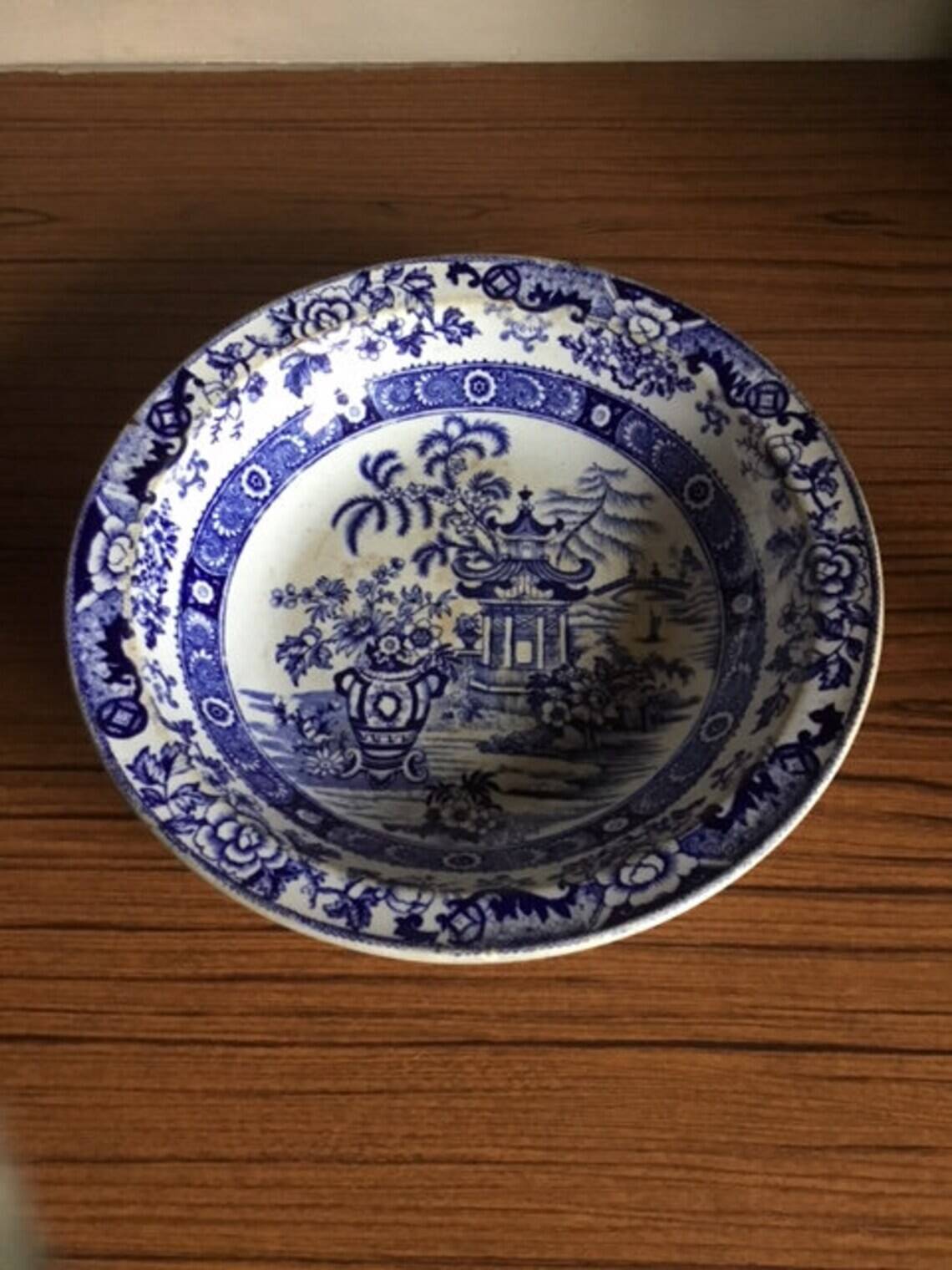 Old hollow dish, Terre de Fer earthenware dish (Creil and Montereau), Japanese pagoda model