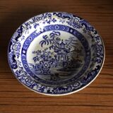 Plat creux ancien, plat faïence Terre de Fer ( Creil et Montereau ), modèle japonisant pagode