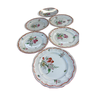 Lot of 6 Lunéville dessert plates decorated with flowers
