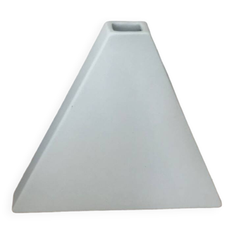 Ceramic vase