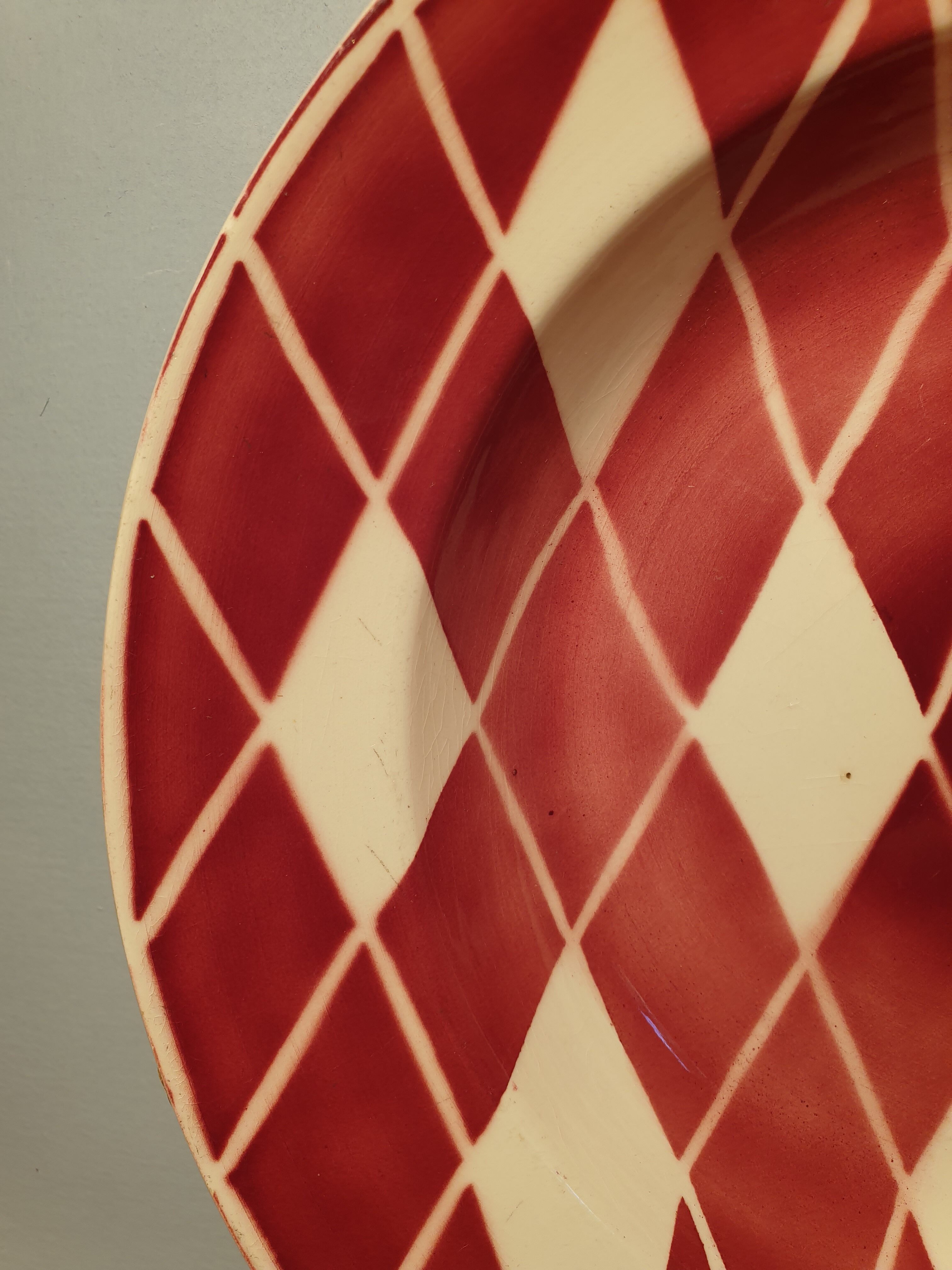 Sarreguemines round dish