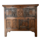 Neo-Gothic buffet in carved oak – 19th century