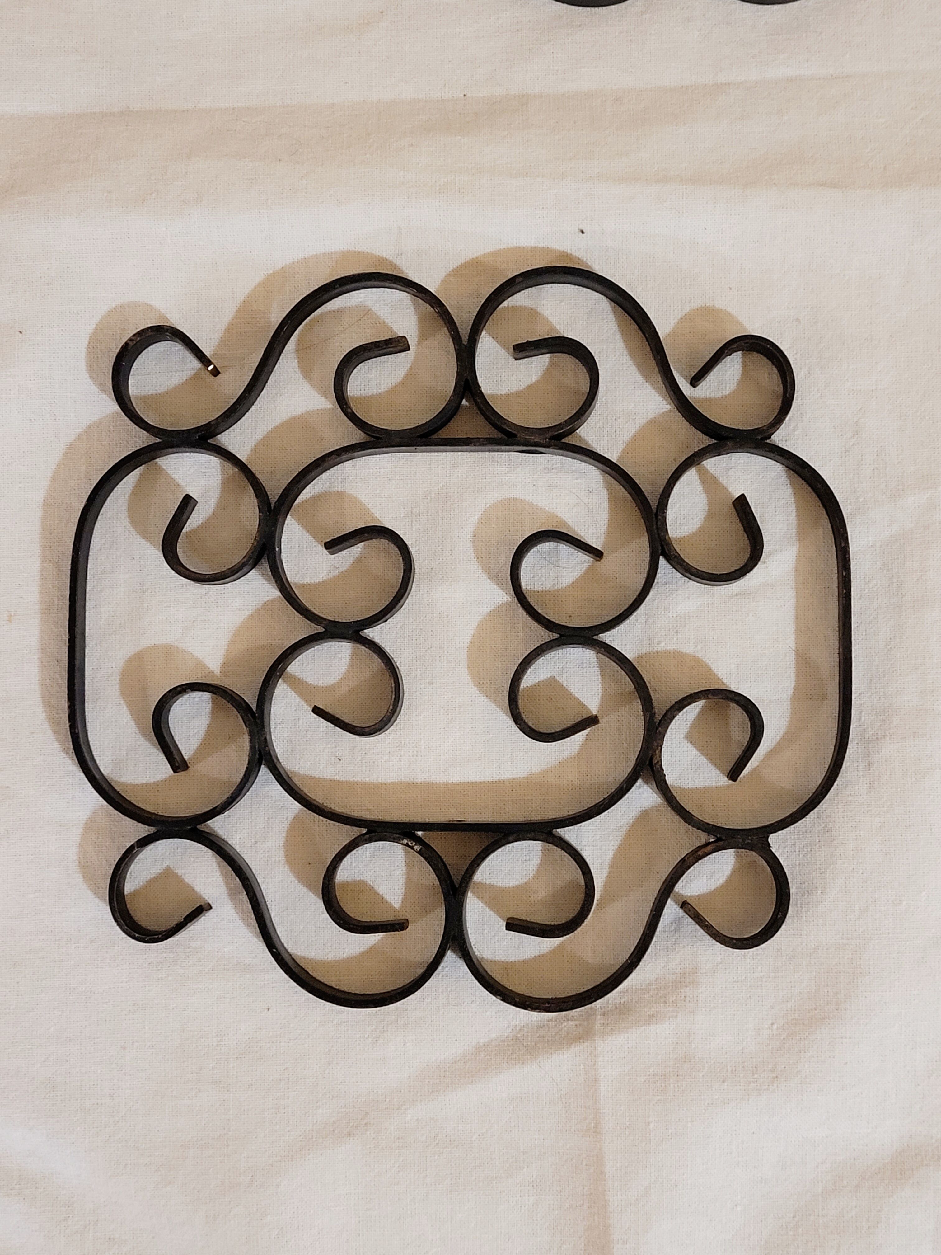 Pair of wrought iron underwear - vintage