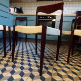 Suite 6 chairs Niels O' Moller