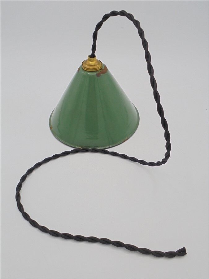 Conical hanging in enamelled sheet metal