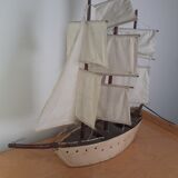 Model of sailboat 3 masts navigable bois blanc