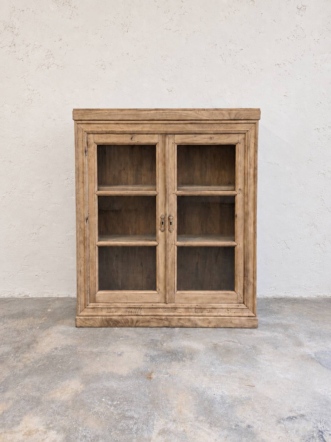 Buffet vitrine en chêne – 2 portes avec vitres