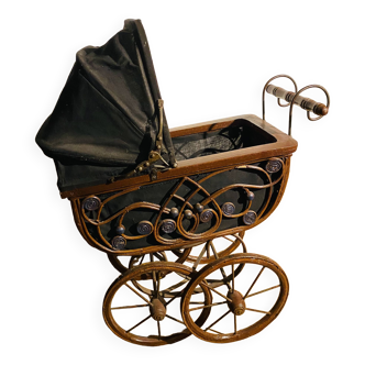 Doll's pram