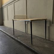 Bout de canapé