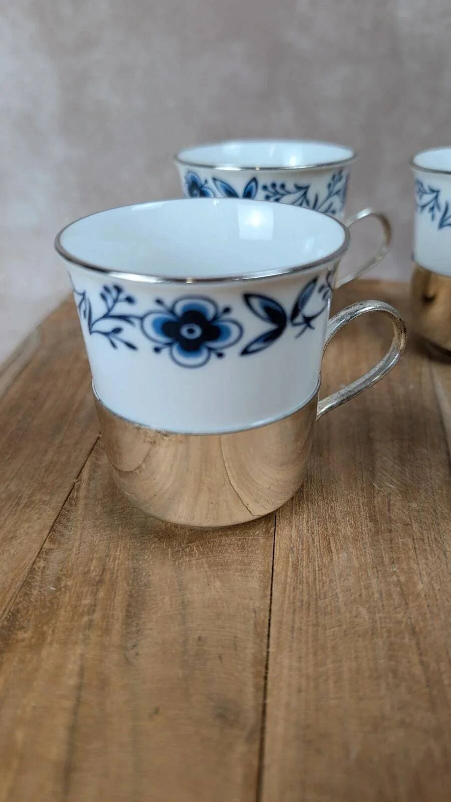 Set of 6 vintage porcelain and silver-plated cups