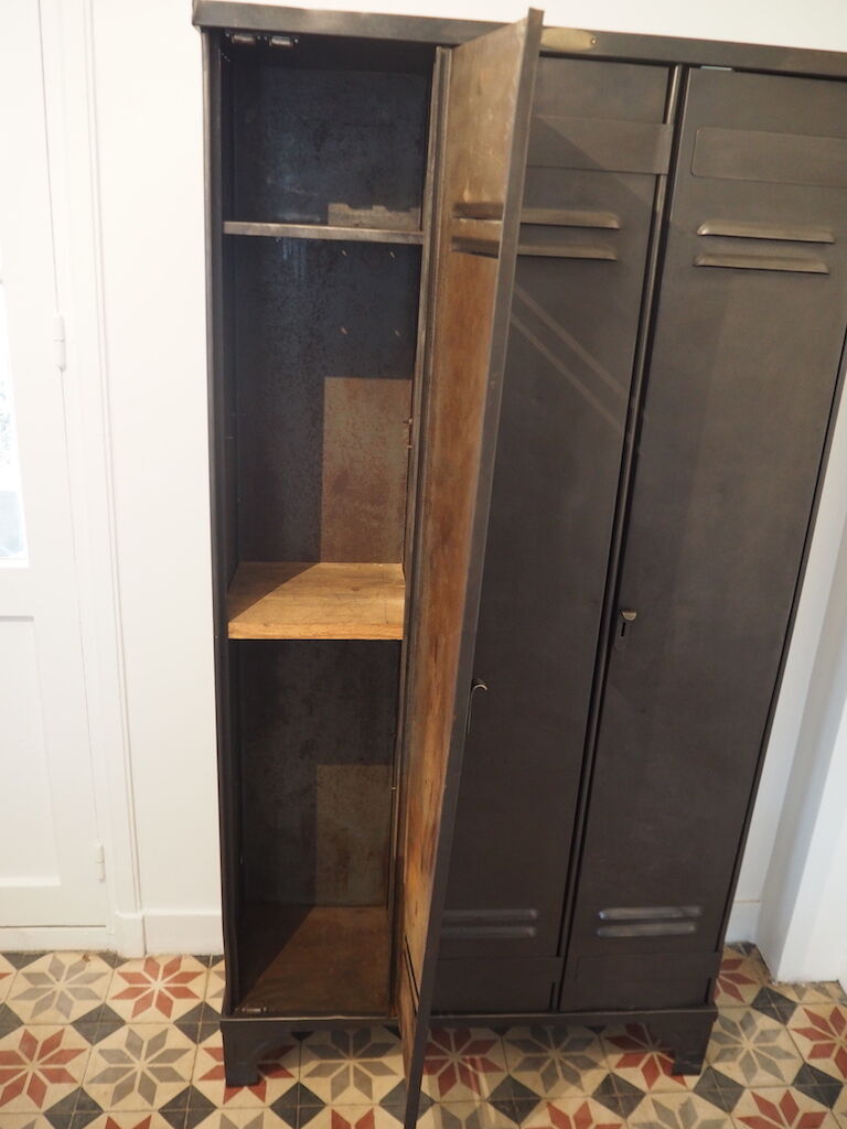 Cloakroom Strafor Forges Strasbourg 1950