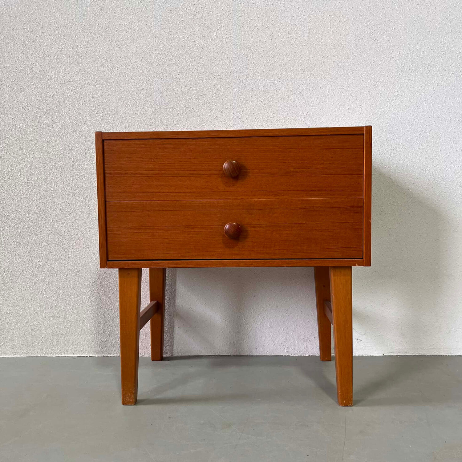 Vintage chest of drawers teak