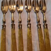 Box of 12 dessert forks