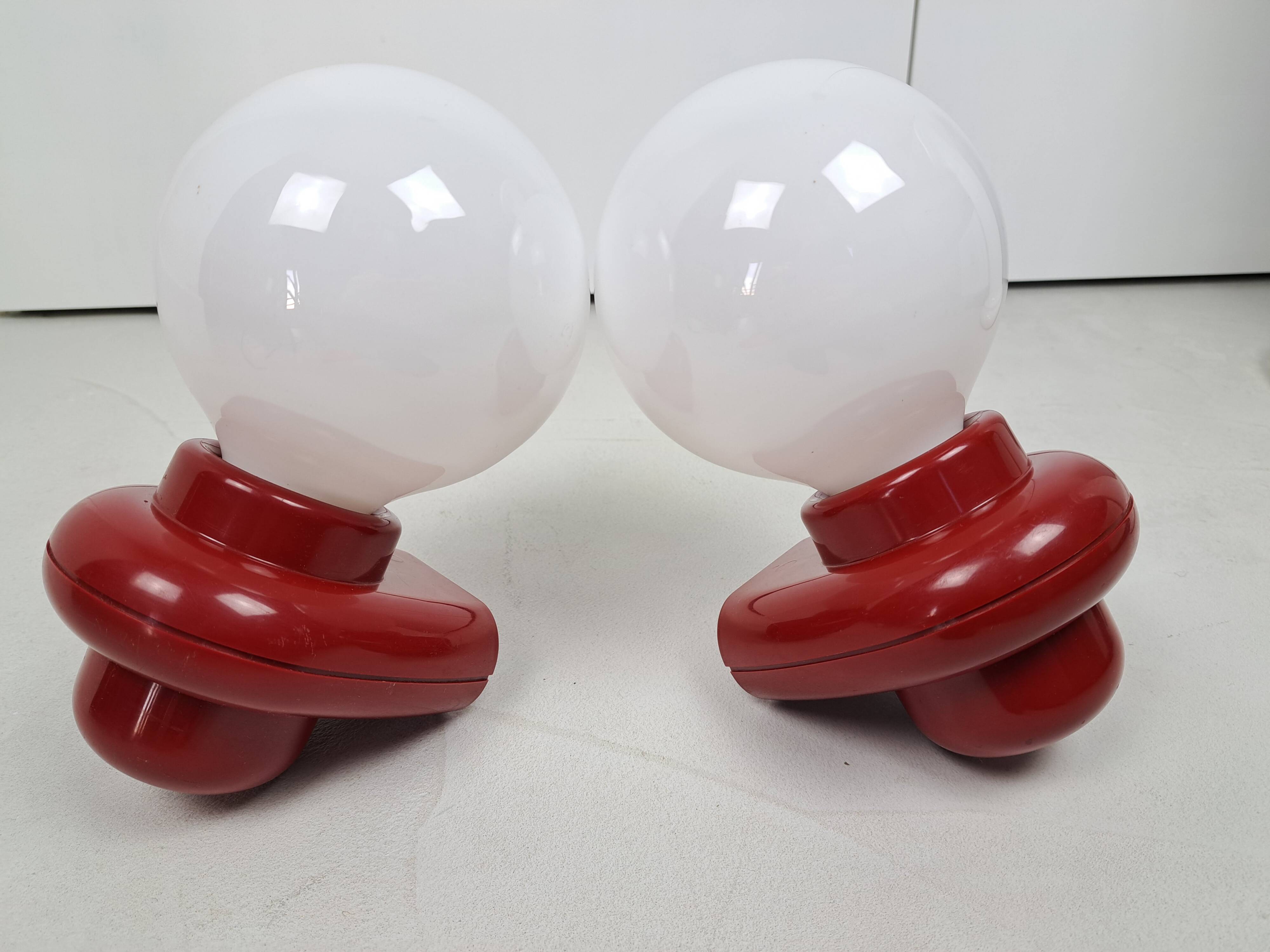 Pair of Allibert wall lights