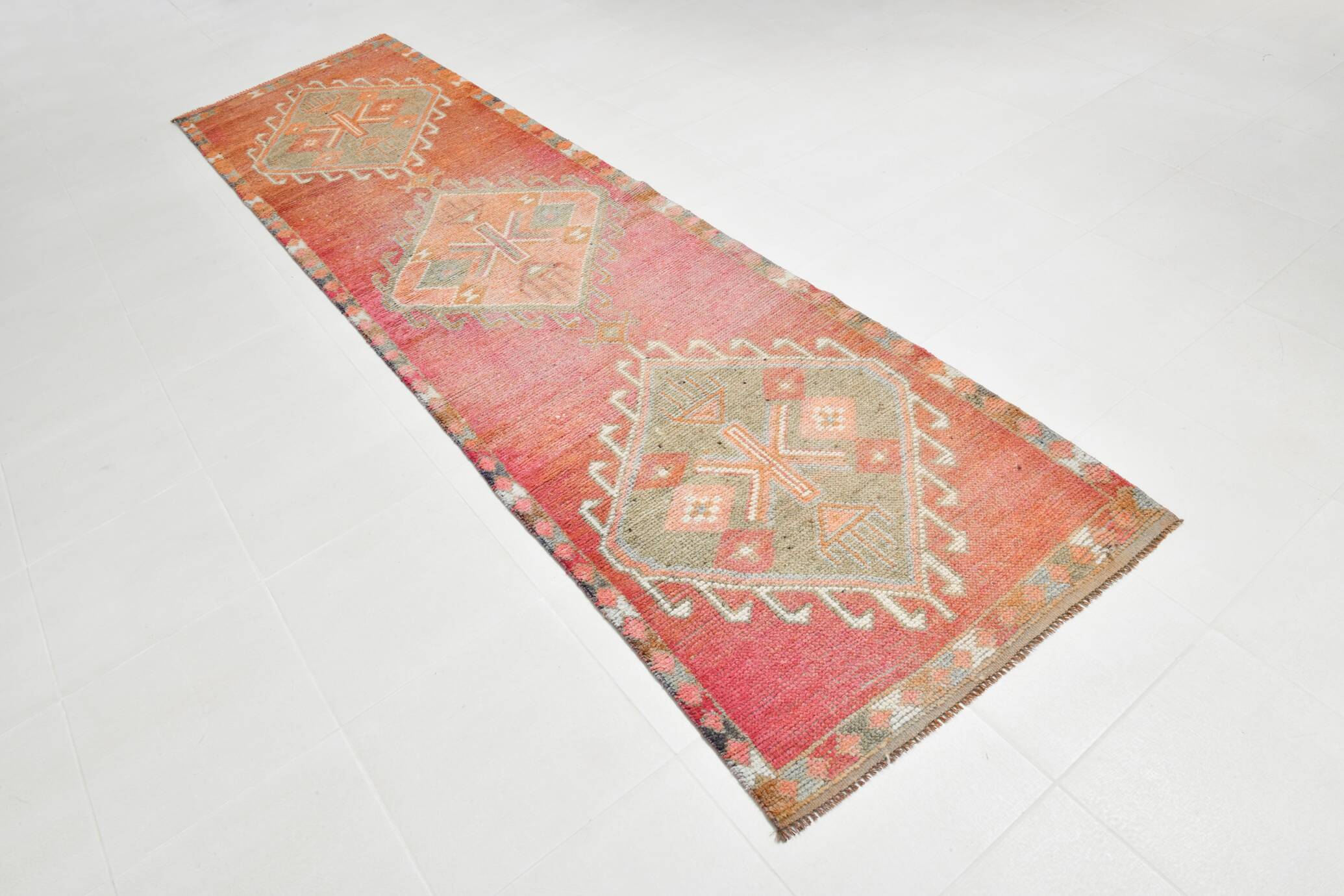 3x11 Reddish Coral Tones Vintage Runner Rug, Handwoven Runner Rug,91x346Cm