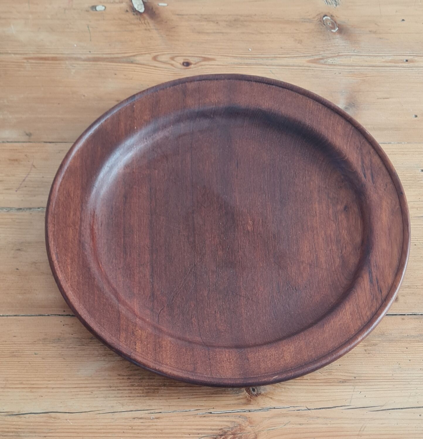 Solid teak top