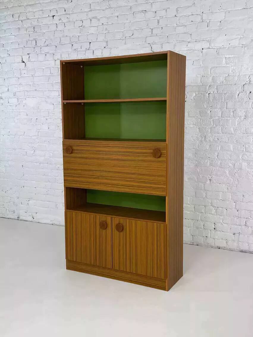 Bookcase with integrated desk/bar, 60s-70s design