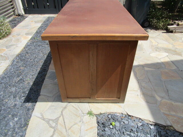 Meuble de travail d'atelier ancien