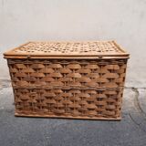 Rattan chest