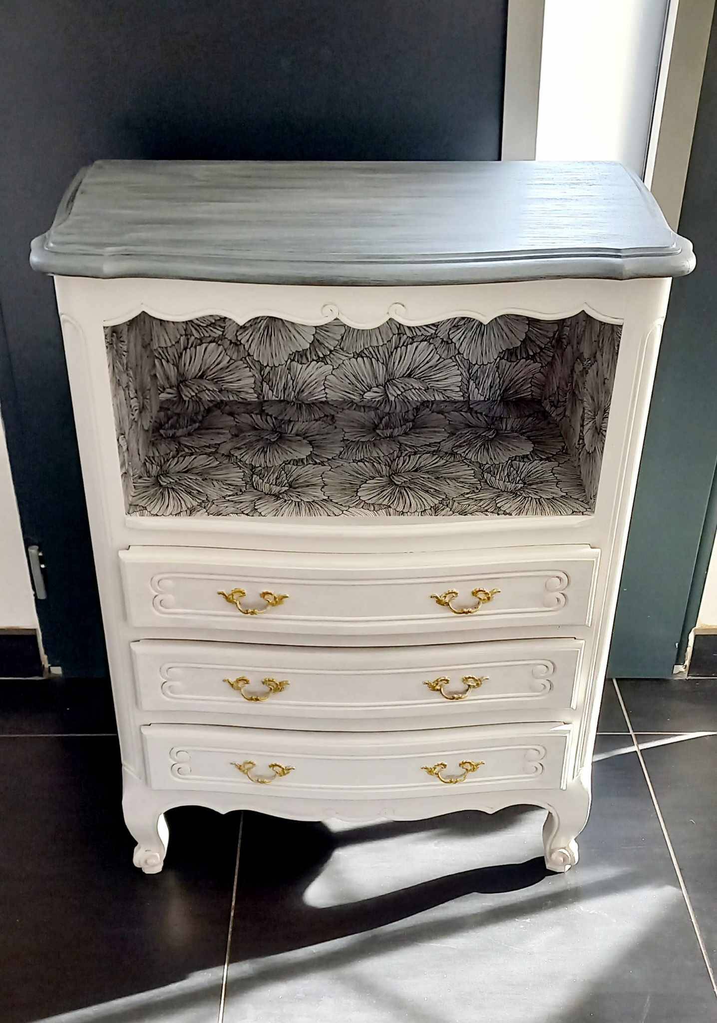 Bibus vintage bookcase