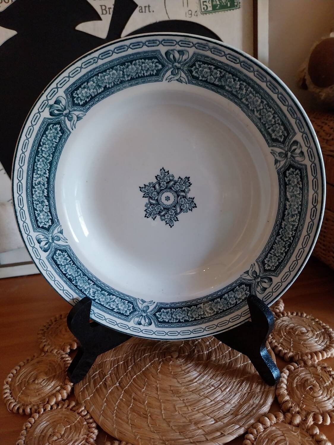 Soup plate iron earth st Amand and Hamage