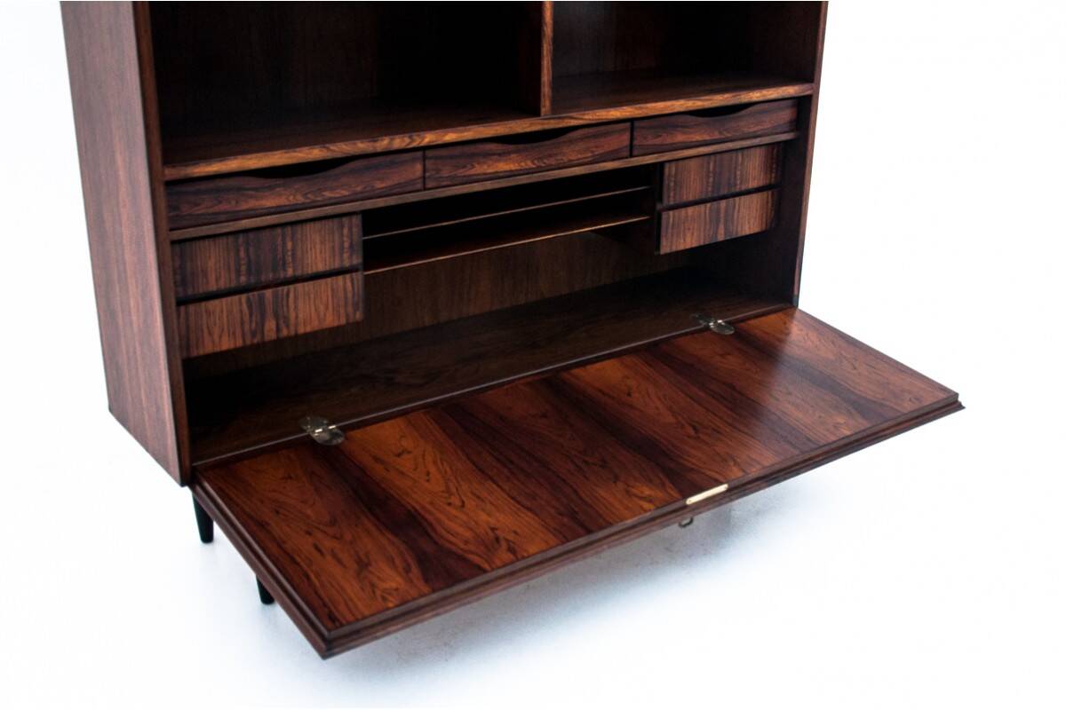 Rosewood shelf designed by Omann Jun, Denmark, 1960s. After renovation.