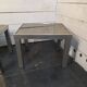 Paire de bouts de canapé en inox brossé