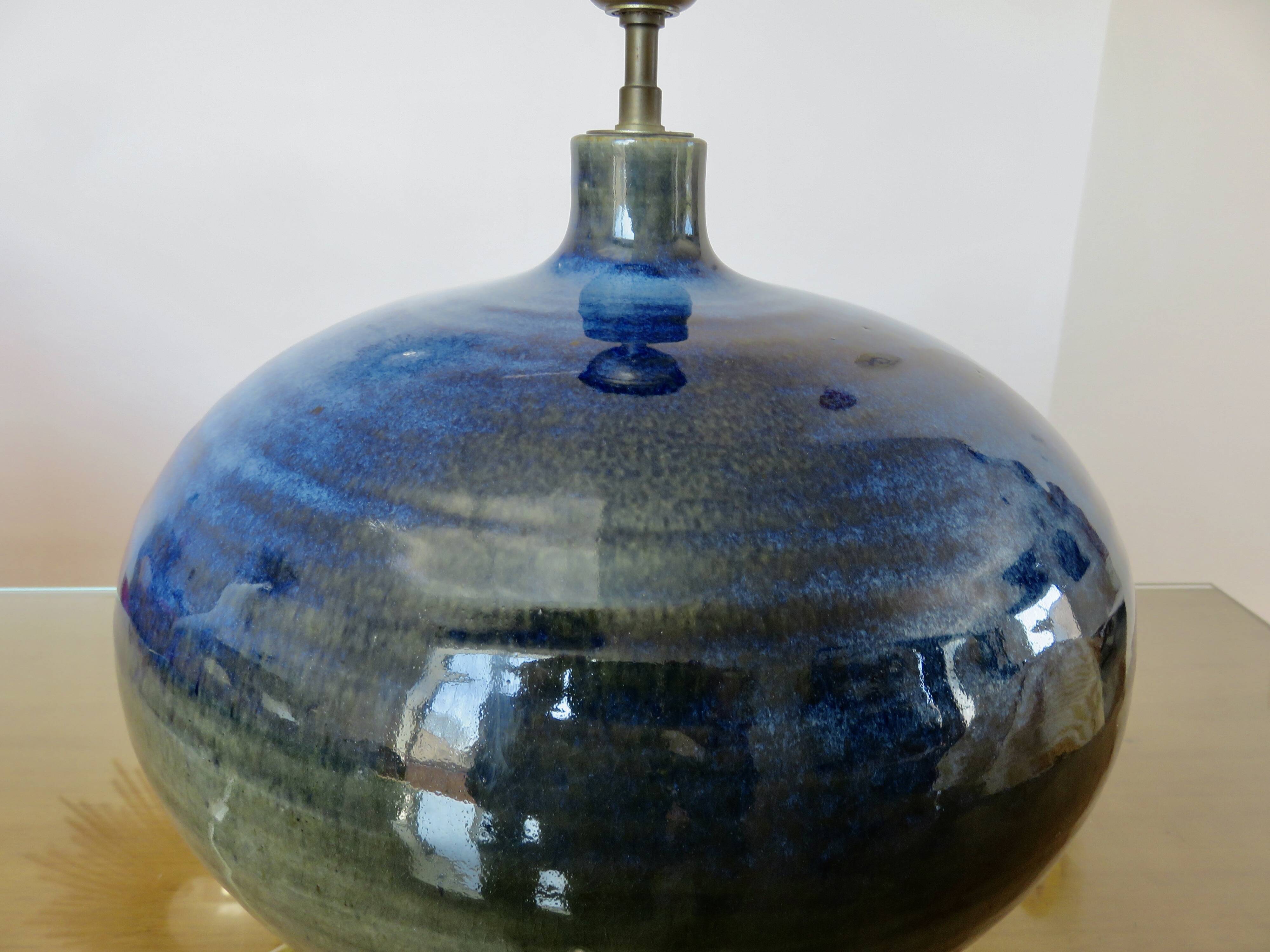 Impressive iridescent blue ceramic lamp with a gradient of green, circa 1960.