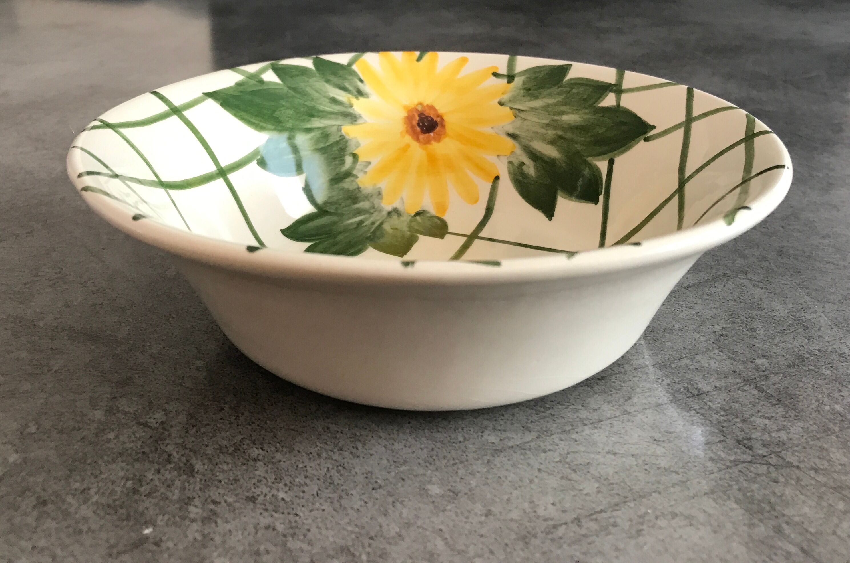 Cup vintage in ceramic enamelled signed fleur peinture decoration