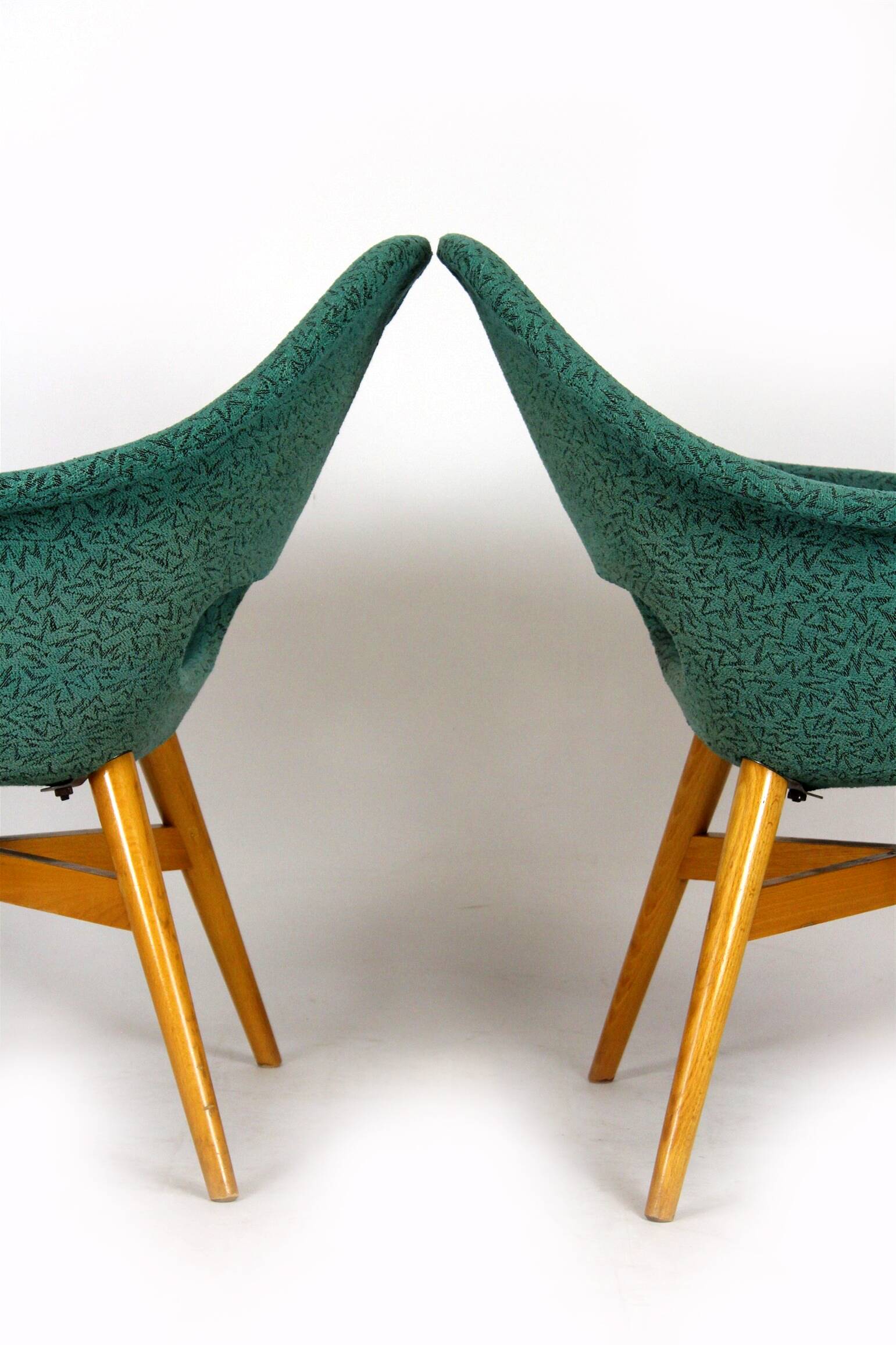 Fauteuils par Miroslav Navratil pour Tatra Nábytok, années 1960, ensemble de 2