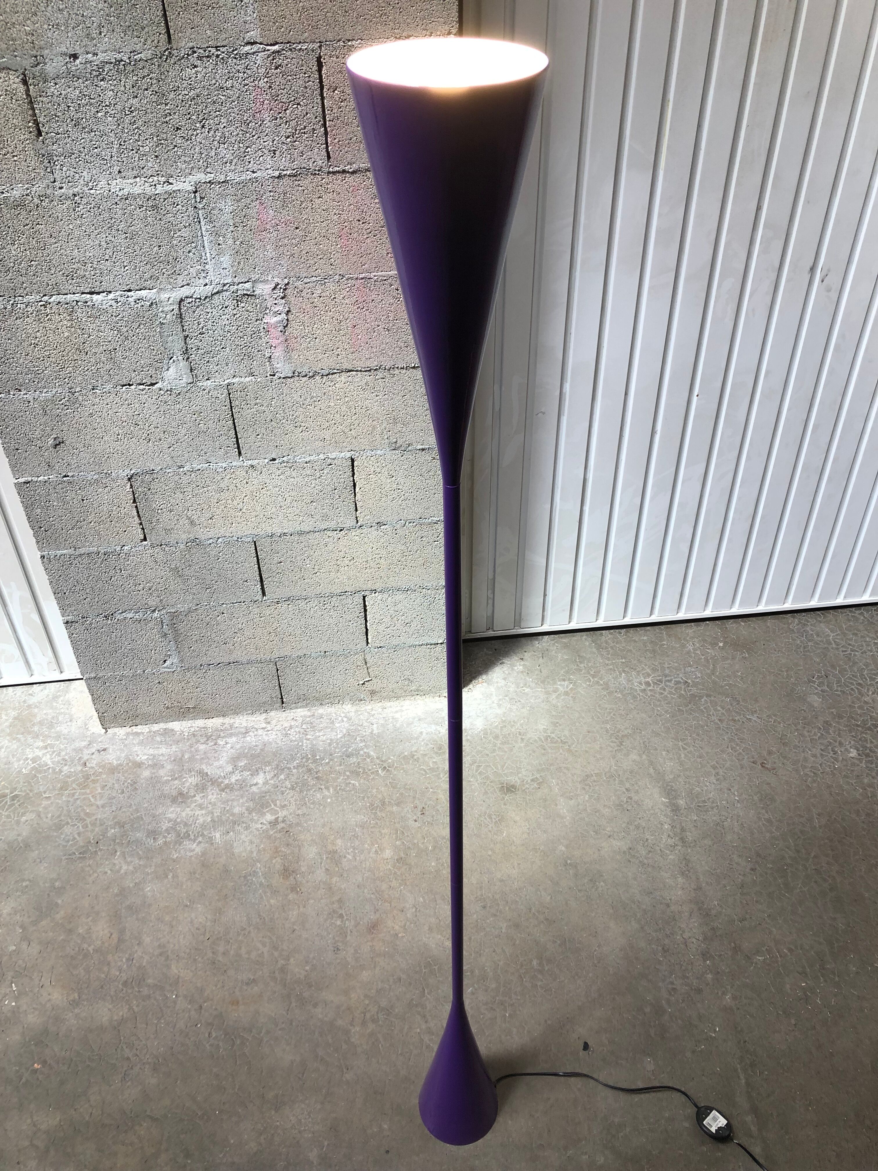 Lampadaire  sablier mathias design des années 80