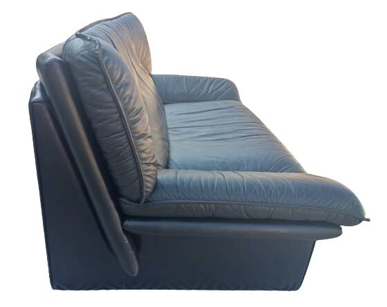 Vintage black leather sofa, 2 seater, Nicoletti Salotti
