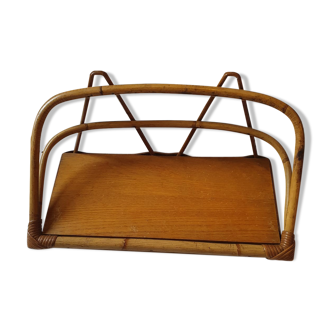 Rattan shelf to hang