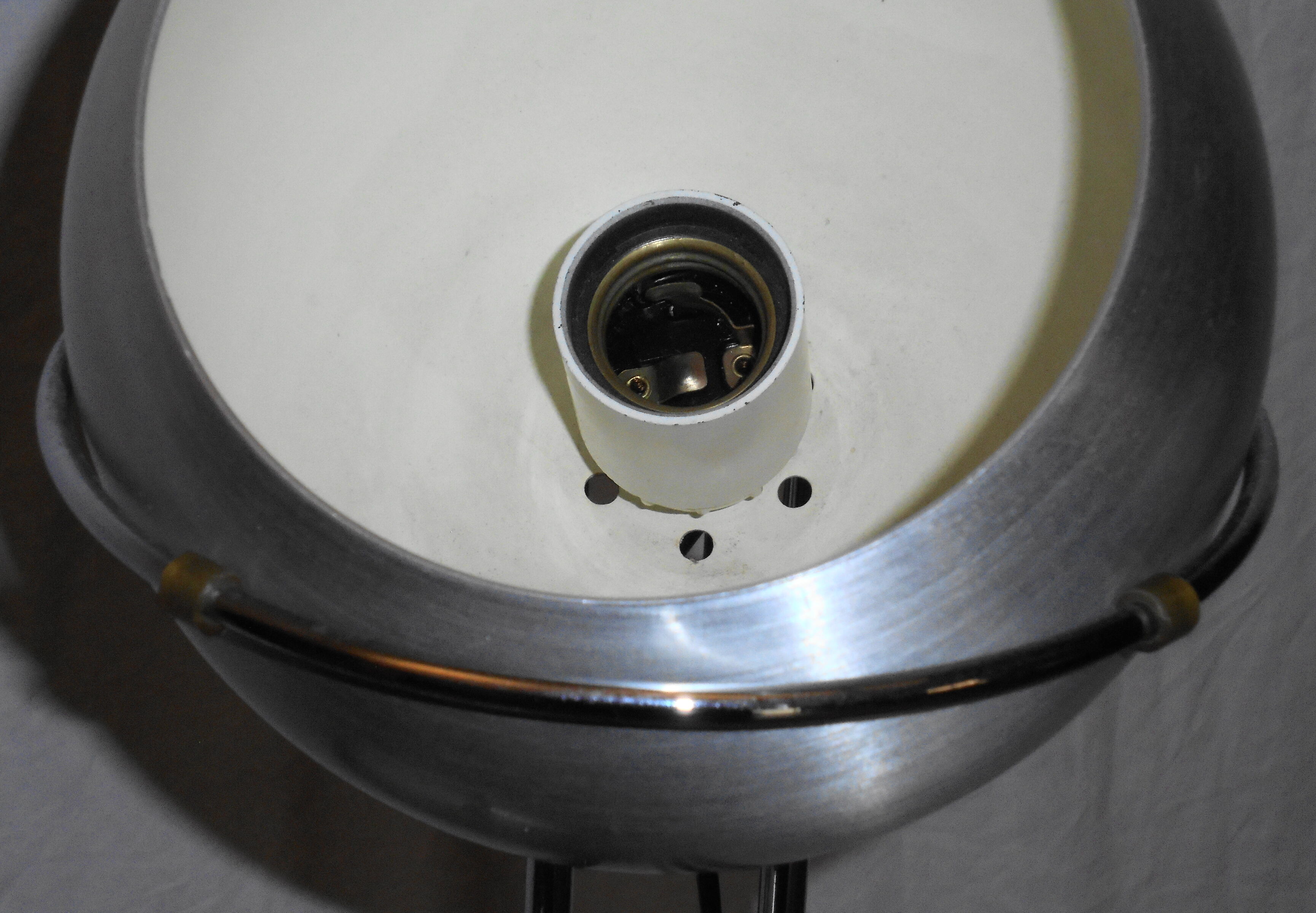 Gioffredo Reggiani's 3-ball lamppost from the 70s