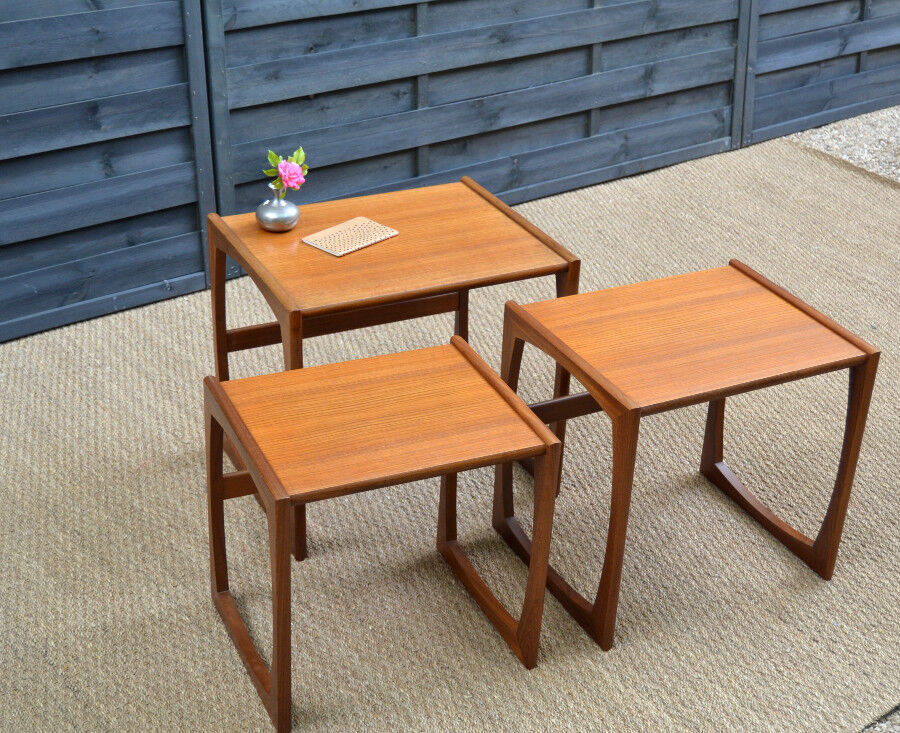 Tables gigognes par G-Plan