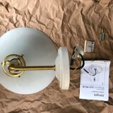 Opal glass wall ight