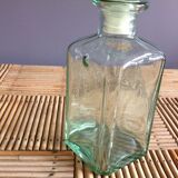 Carafe en verre verte