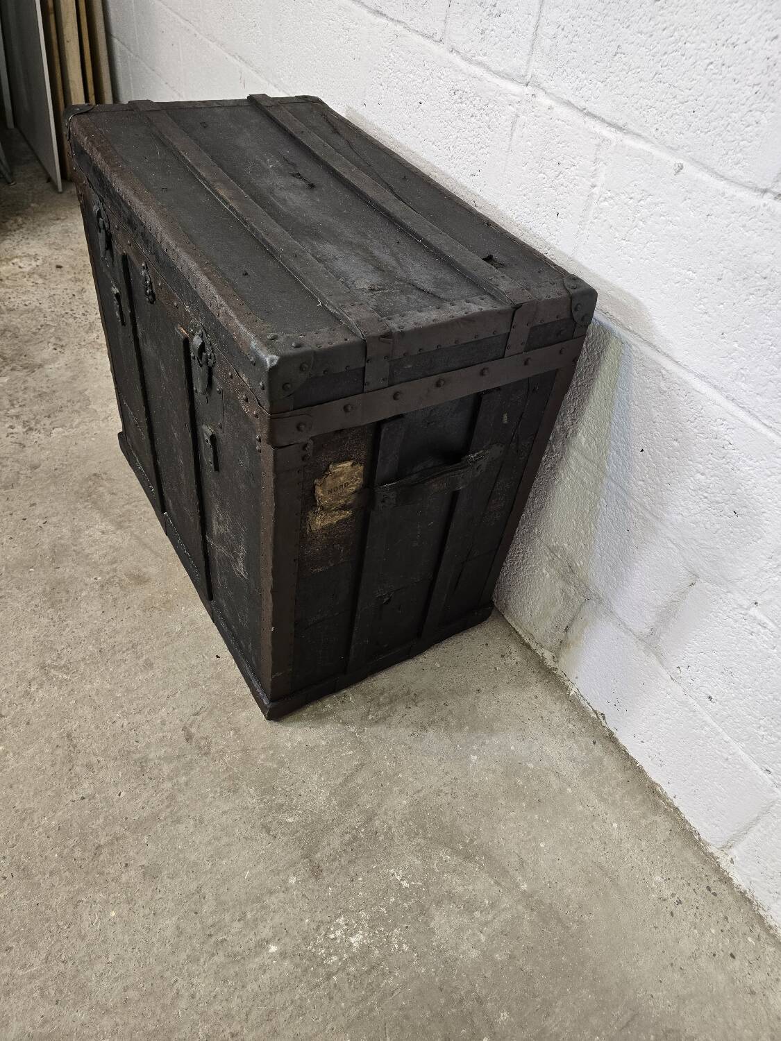 Black loom mallet from around 1850