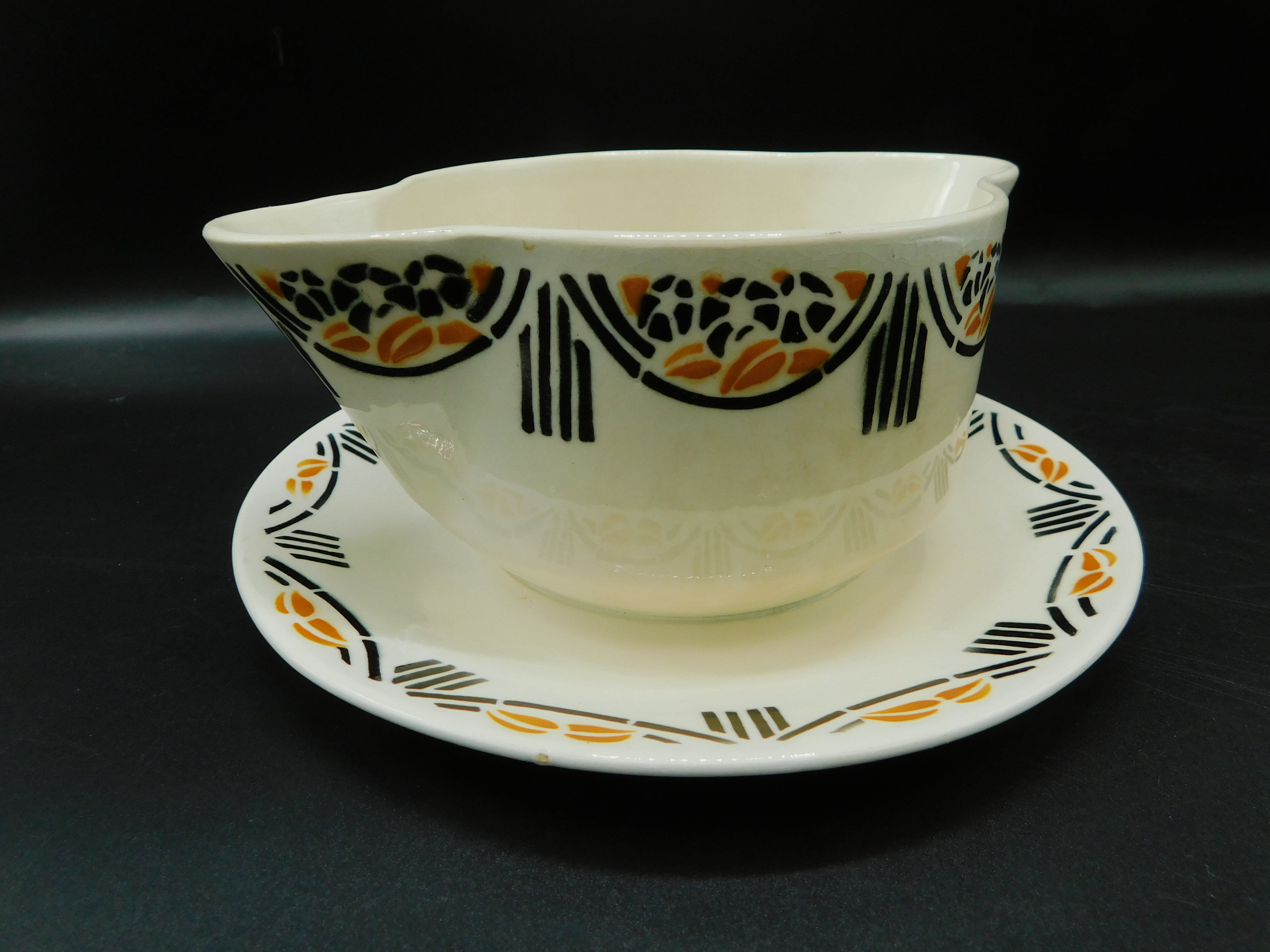 Saucière Badonviller model Montmartre