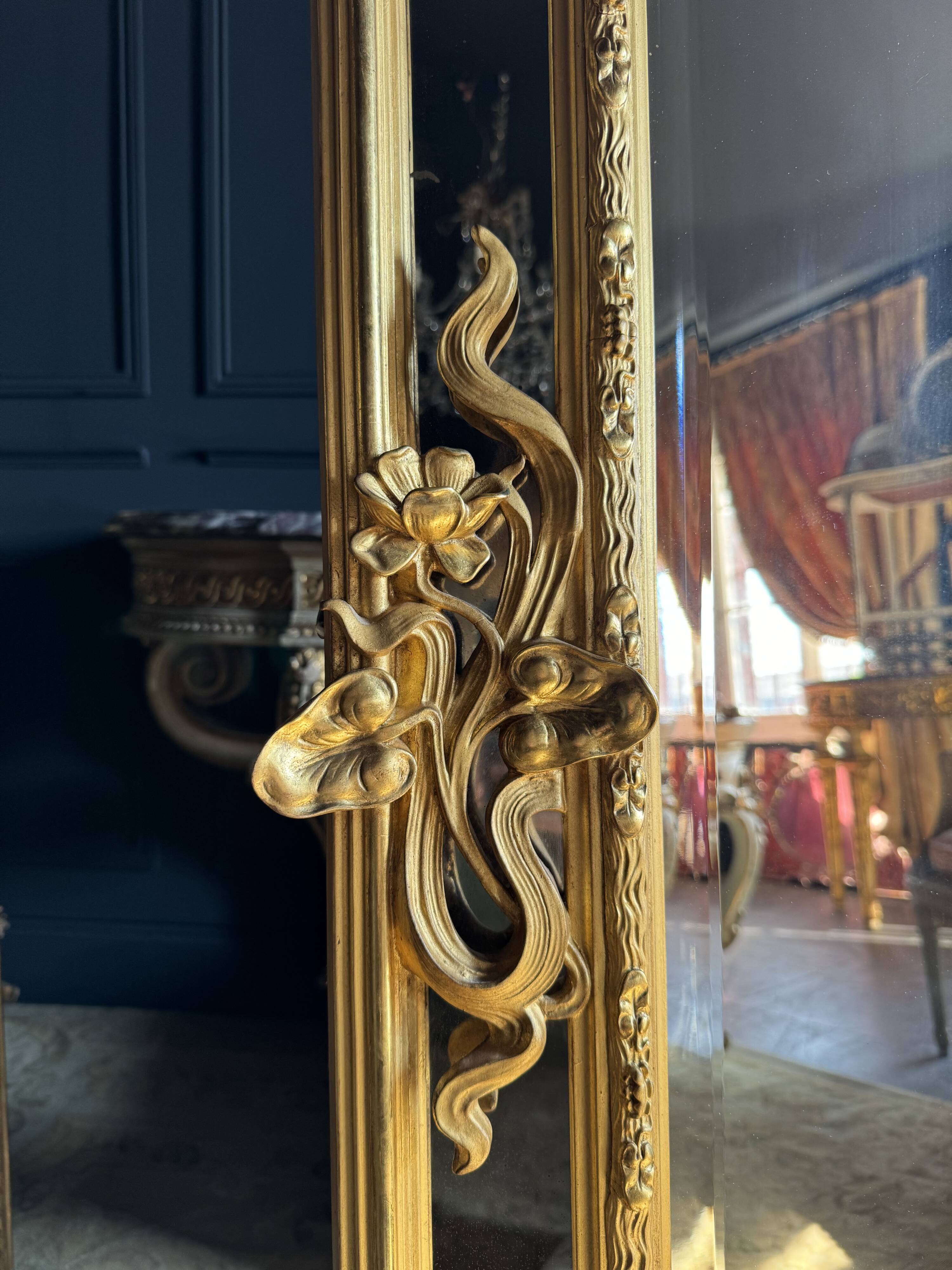 Art Nouveau Period Mirror in Wood Gilded with Gold Leaf - Late 19th Century