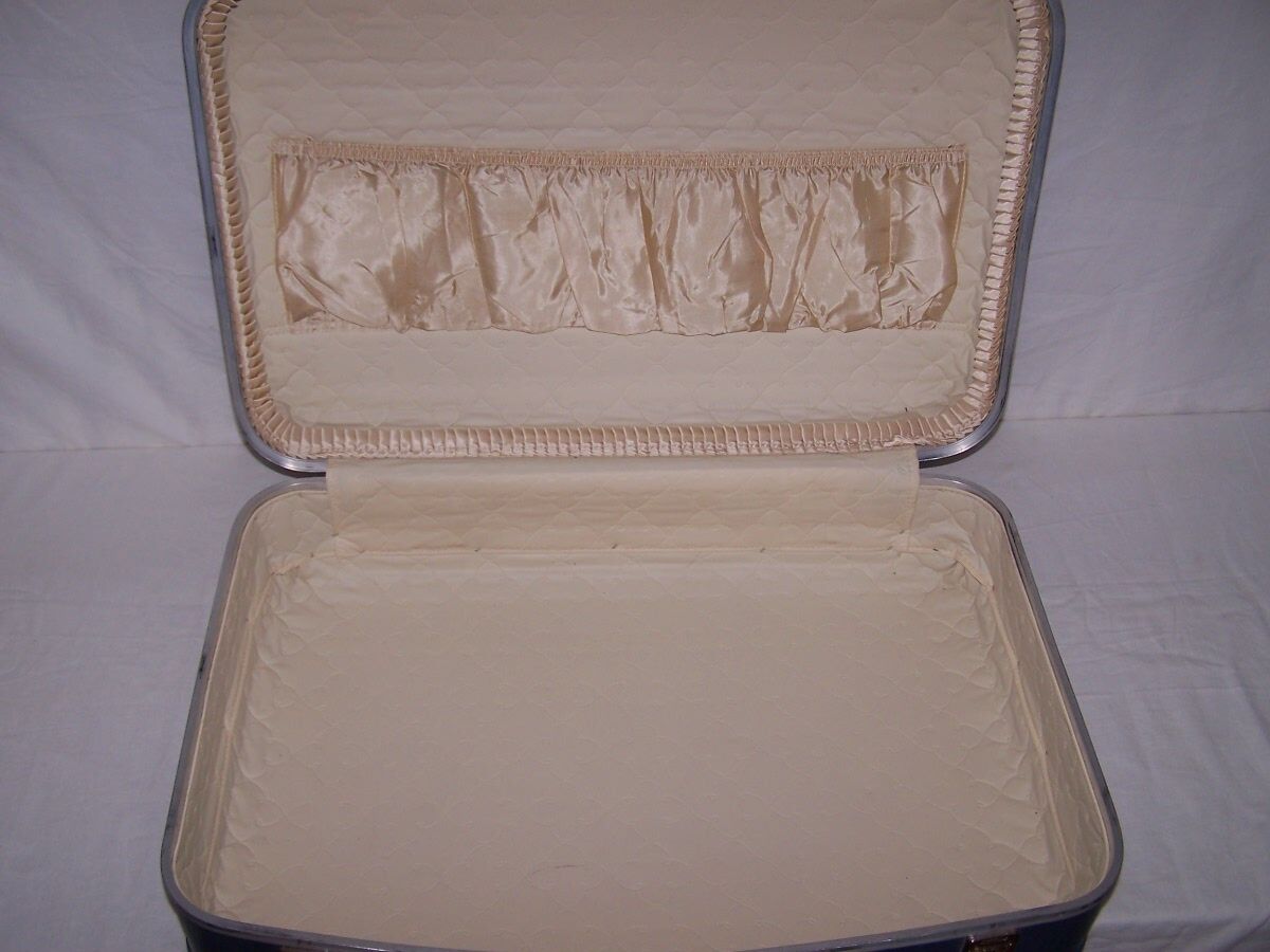 Air hostess suitcase