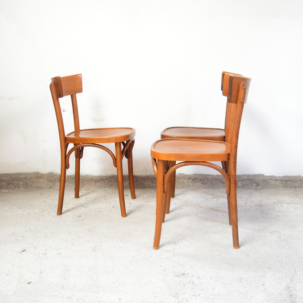 Ensemble de 3 chaises bistrot