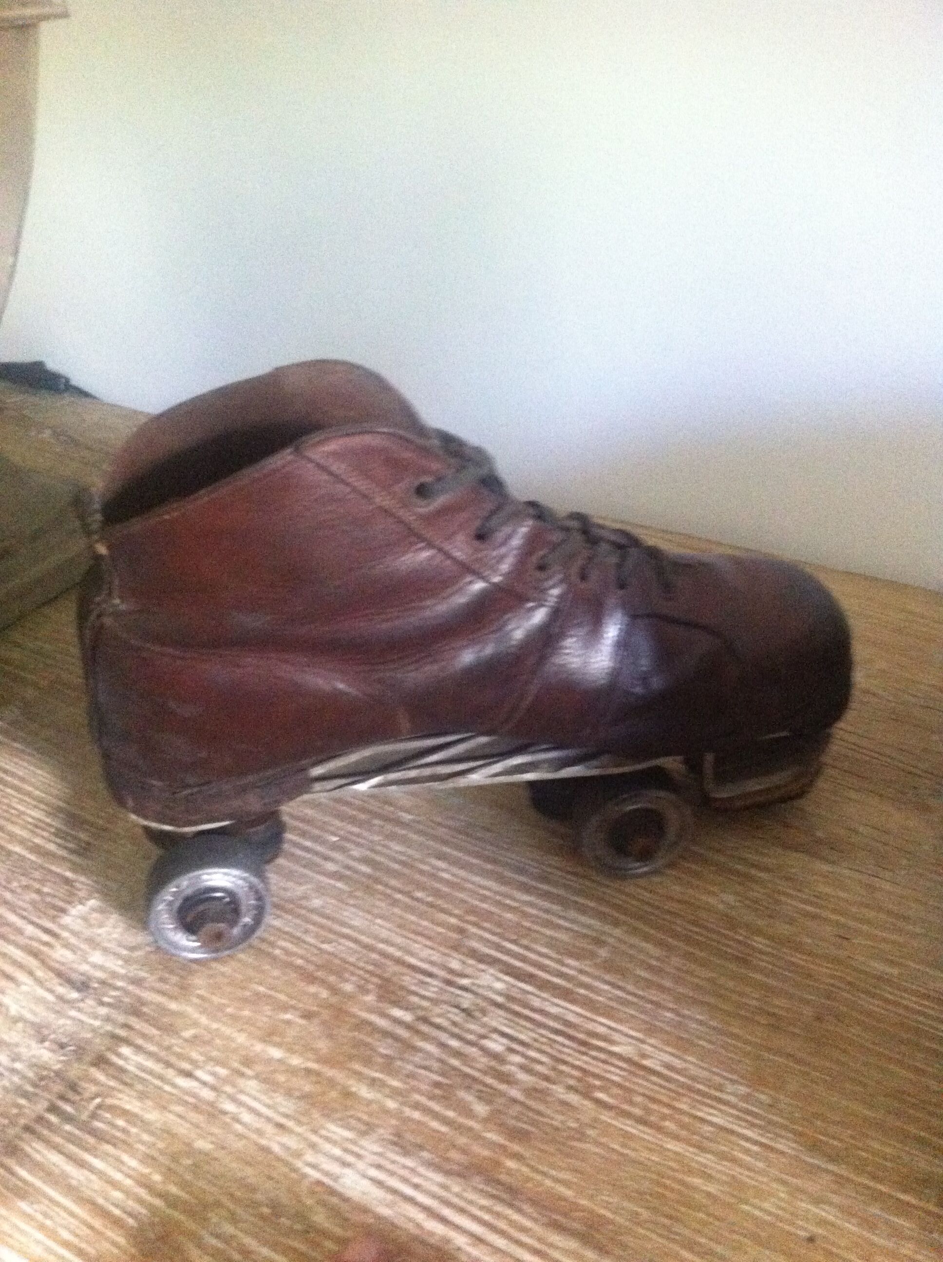 Roller Derby years 40 leather