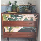 Vintage chest of drawers
