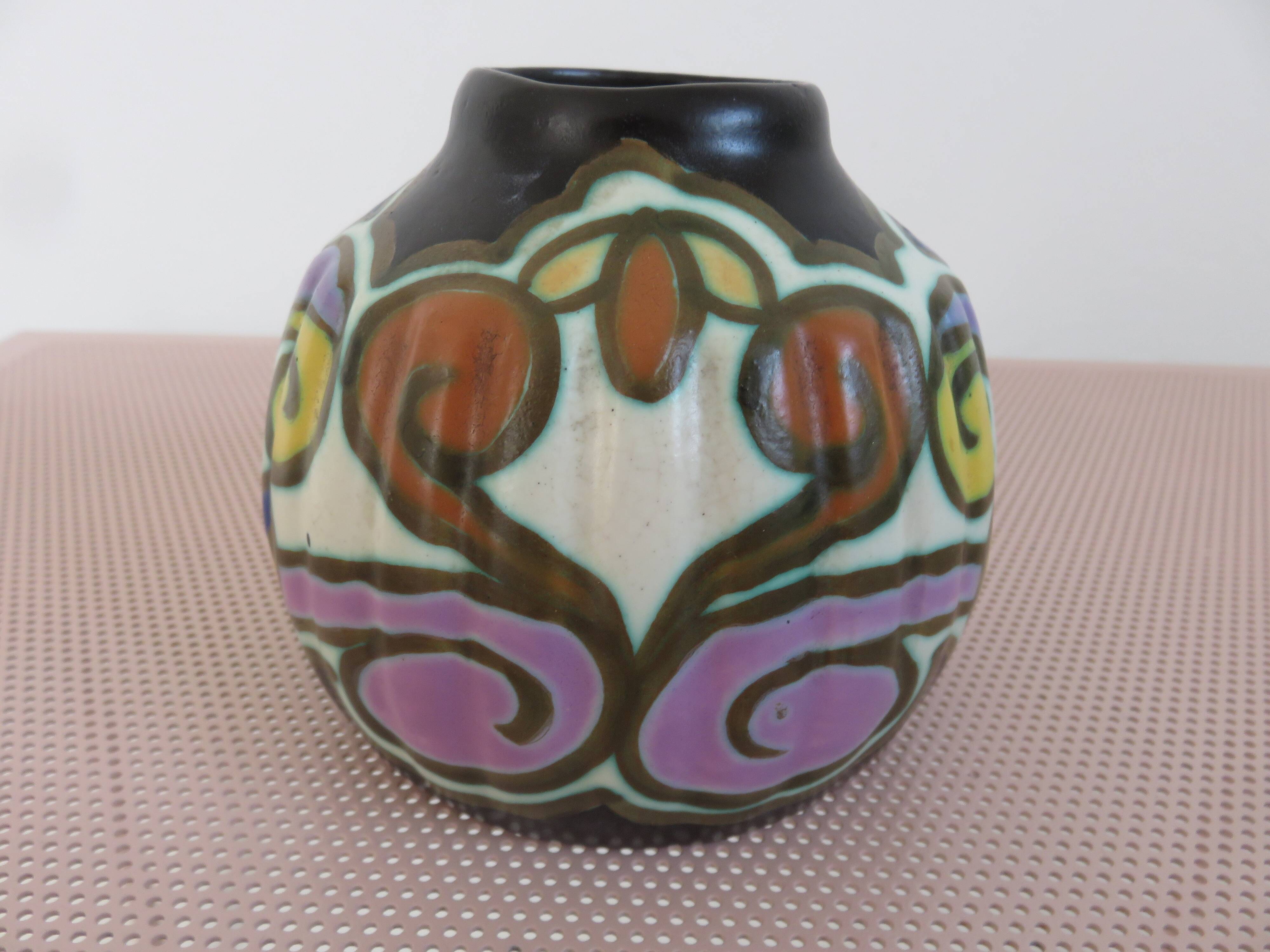 Art Deco ceramic vase from Montoise Bergen, 1920s-1930s.