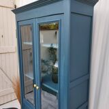 Bookcase with 2 glass doors