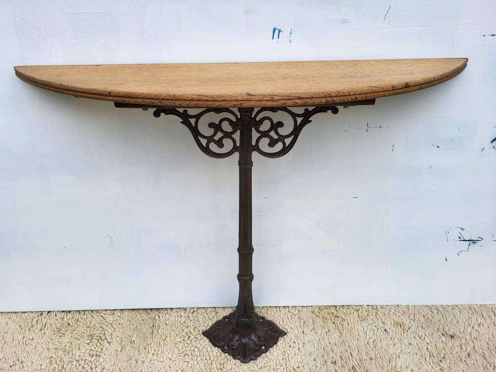 Cast iron foot console 1900 Art Nouveau