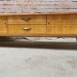 Lowborard row of the 60s"