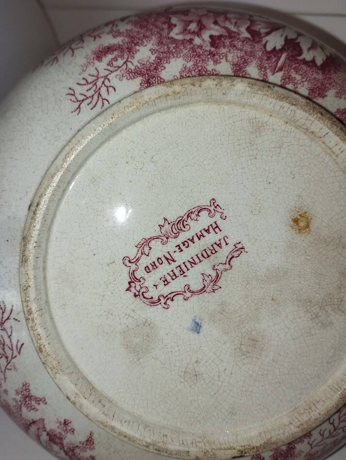 Ancien broc de toilettes