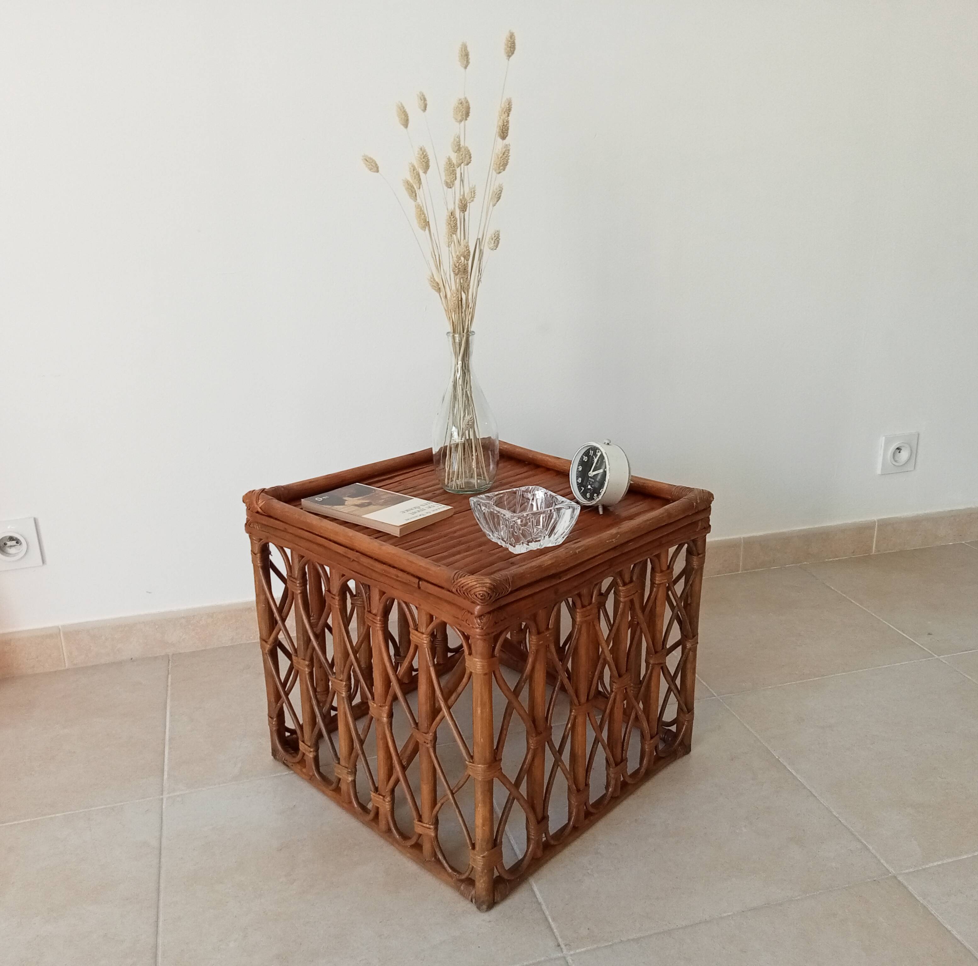 Table basse vintage en bambou et rotin années 60/70
